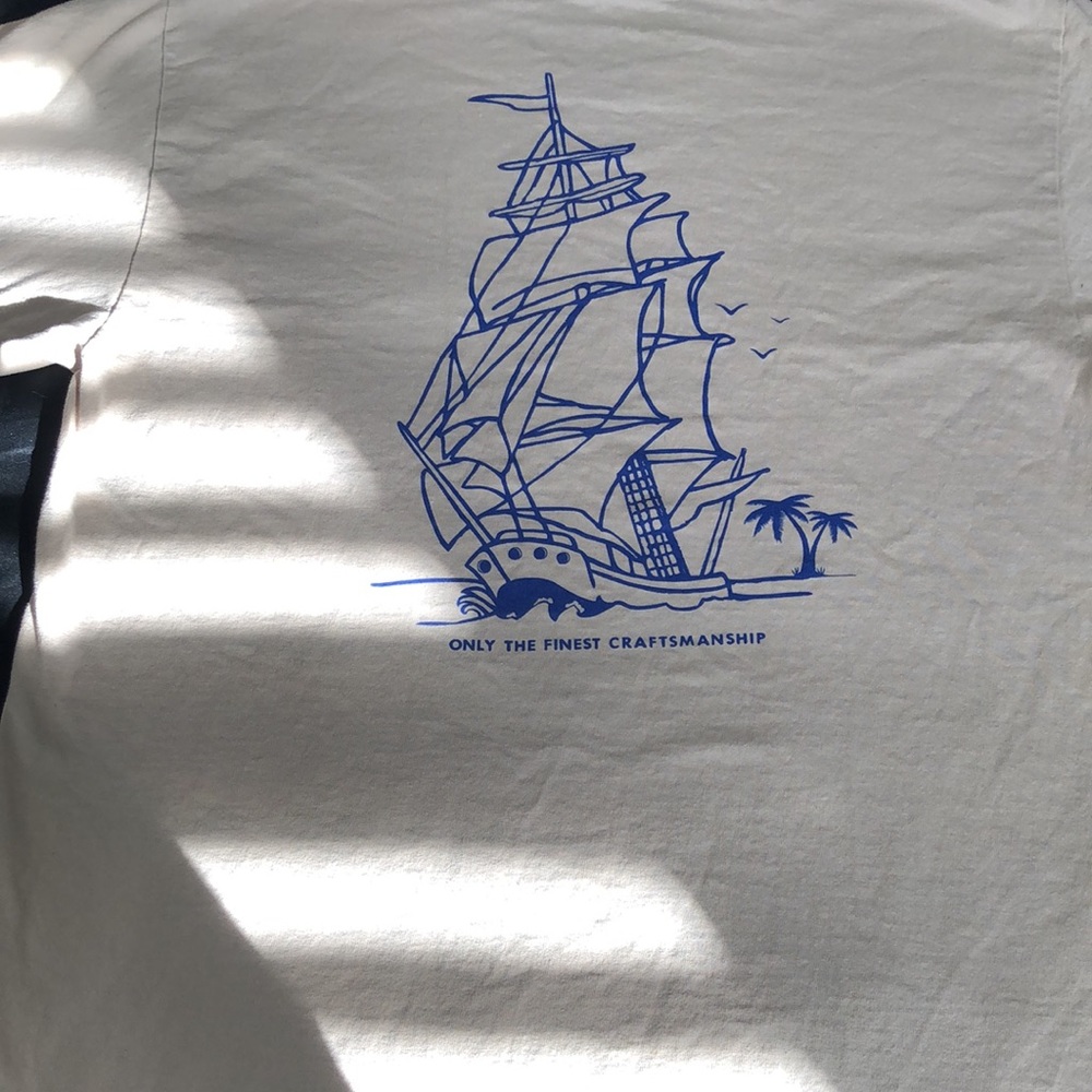 Empyre cream colored tee shirt. Mens large. Barely worn